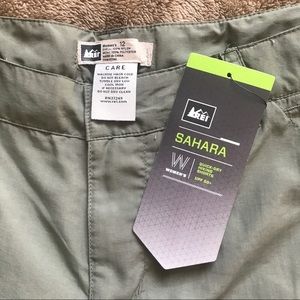 REI Sahara Hiking Cargo Shorts